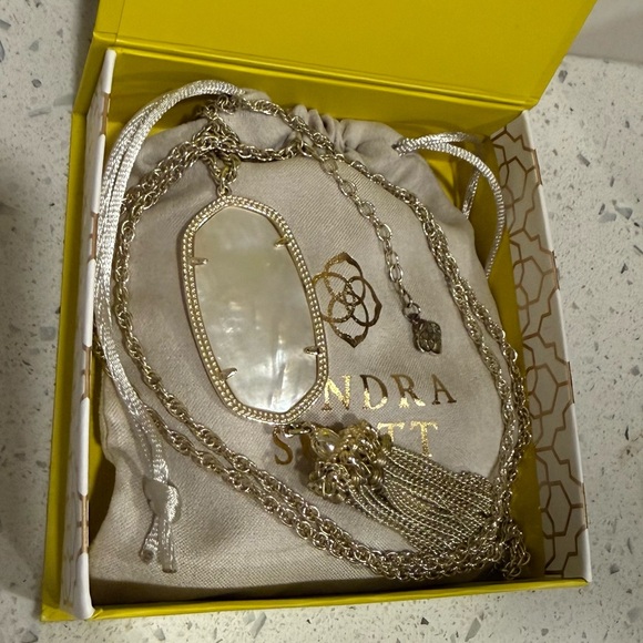 Kendra Scott Rayne Necklace - Picture 3 of 5